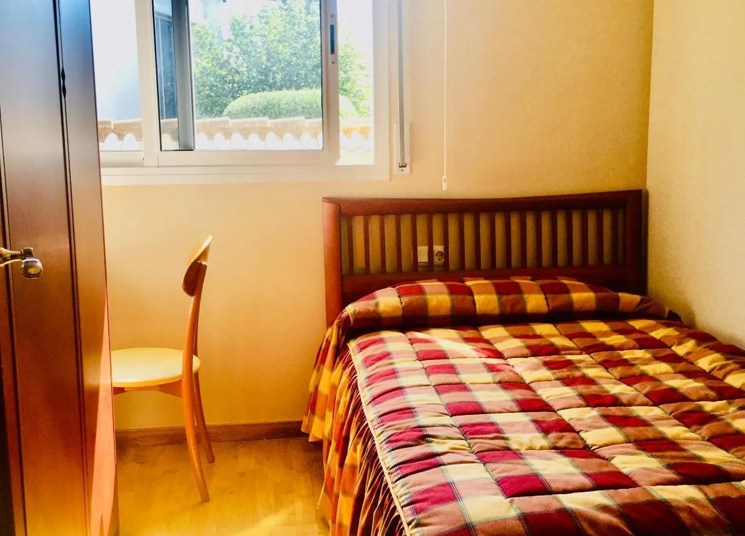 Appartamento Casa De Aurora Rubí Alloggio in famiglia